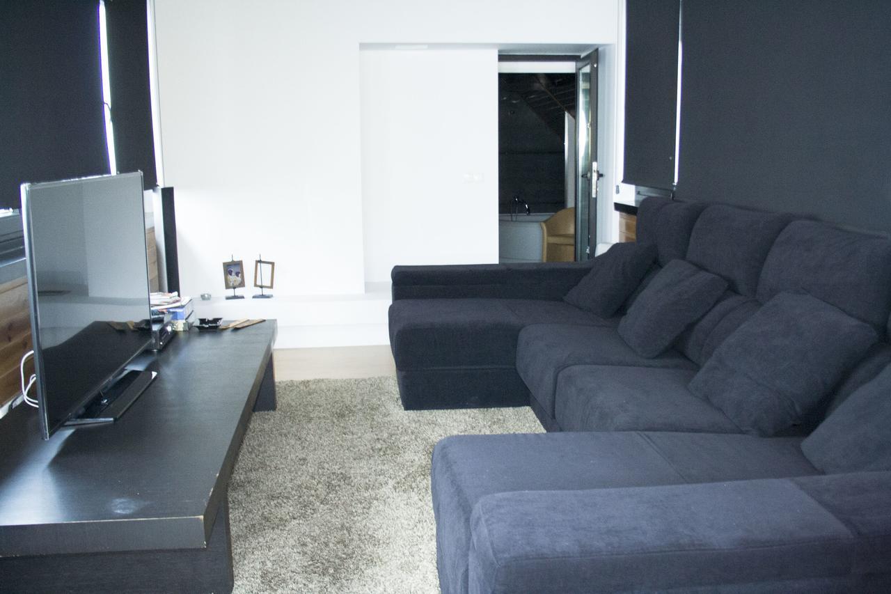 Apartamentos Monte Oiz Asn Сиера Невада Екстериор снимка